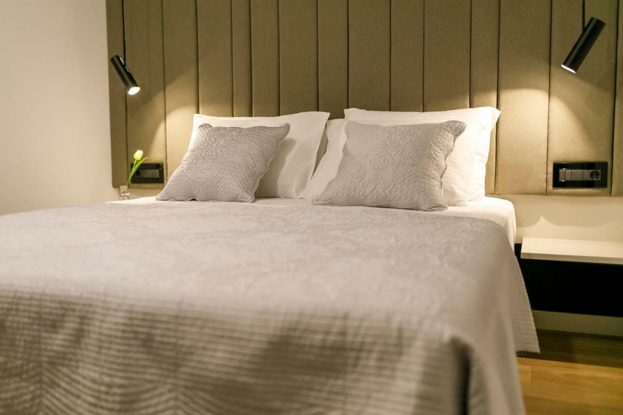 Le Soleil Rooms สปลิท ภายนอก รูปภาพ