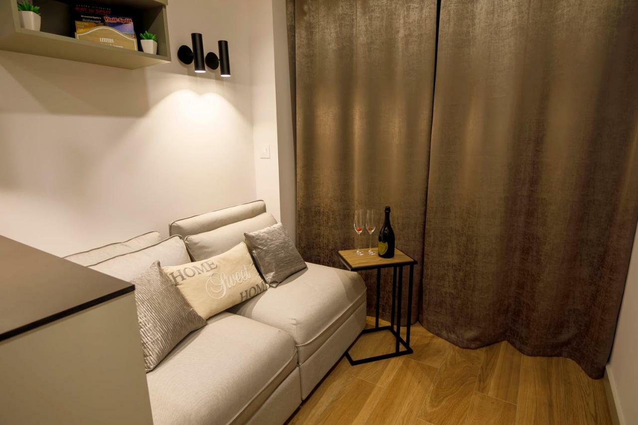 Le Soleil Rooms สปลิท ภายนอก รูปภาพ